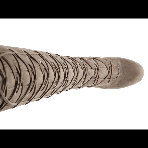 COPY - Vince Camuto Thanta Tall Boots in FOXY 🔥🔥 - Picture 10 of 15